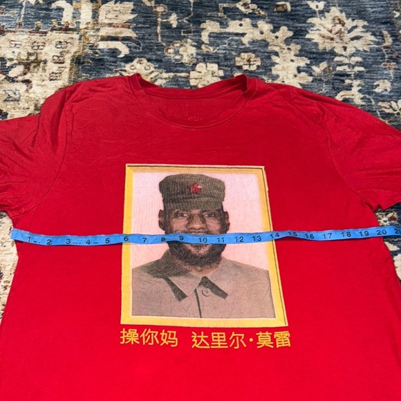Barstool Sports LeBron James China King Short Sleeve Red T-Shirt Large - Picture 12 of 16